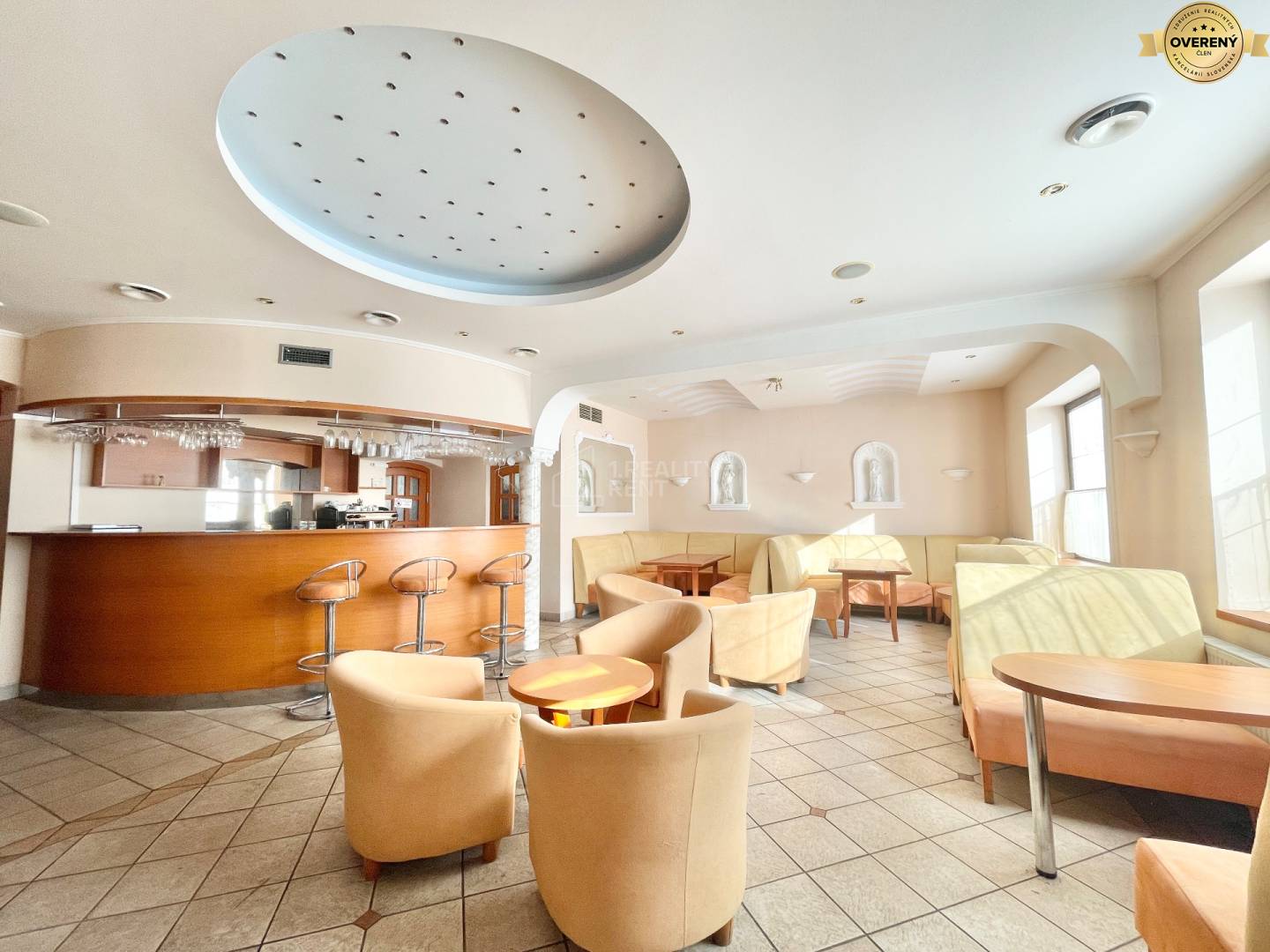 Sale Hotels and pensions, Hotels and pensions, 1.Mája, Kysucké Nové Me