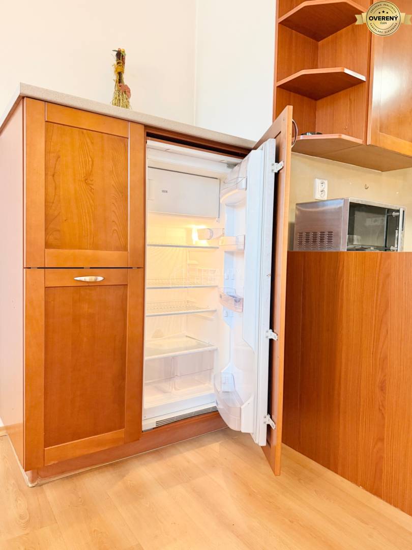 Spacious 3-Room Apartment for Rent in Žilina City Center