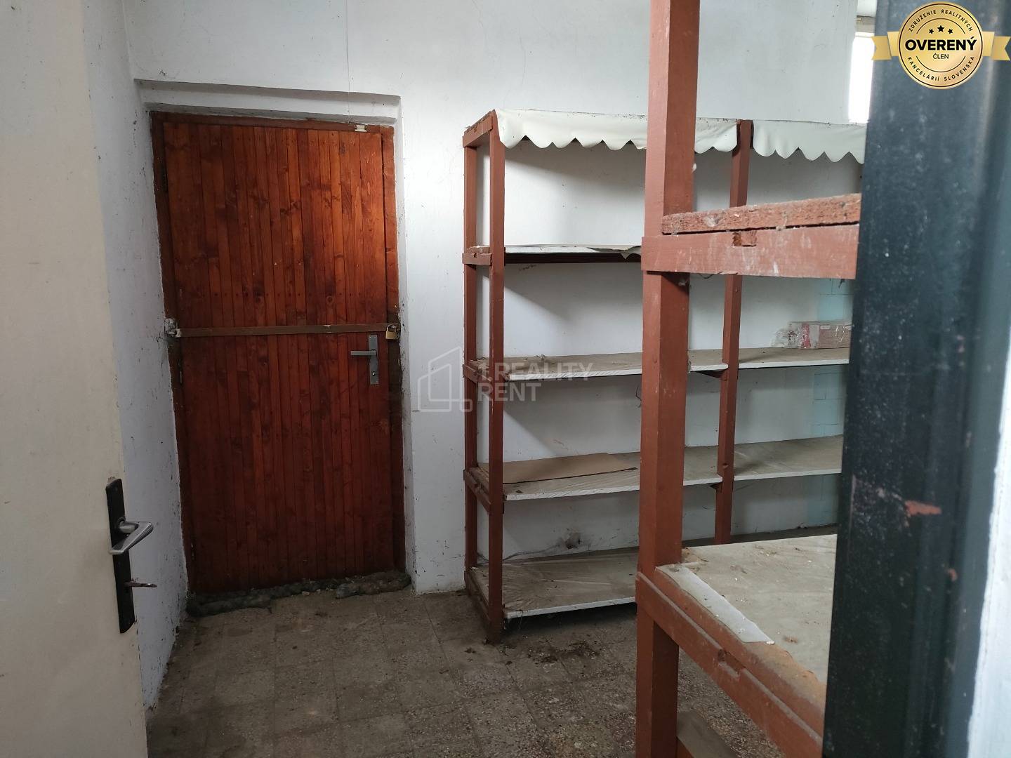 Sale Building, Building, Hlavná, Bytča, Slovakia