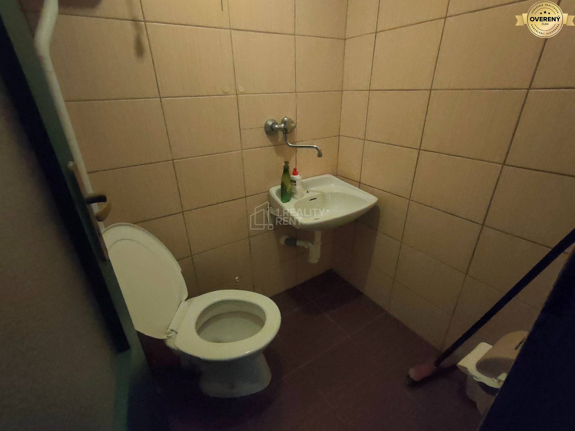 Sale Building, Building, Bytča, Slovakia