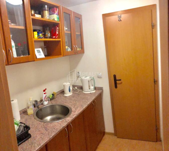 Offices, Veľká Okružná, Rent, Žilina, Slovakia