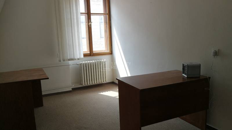 Offices, Hurbanova, Rent, Žilina, Slovakia