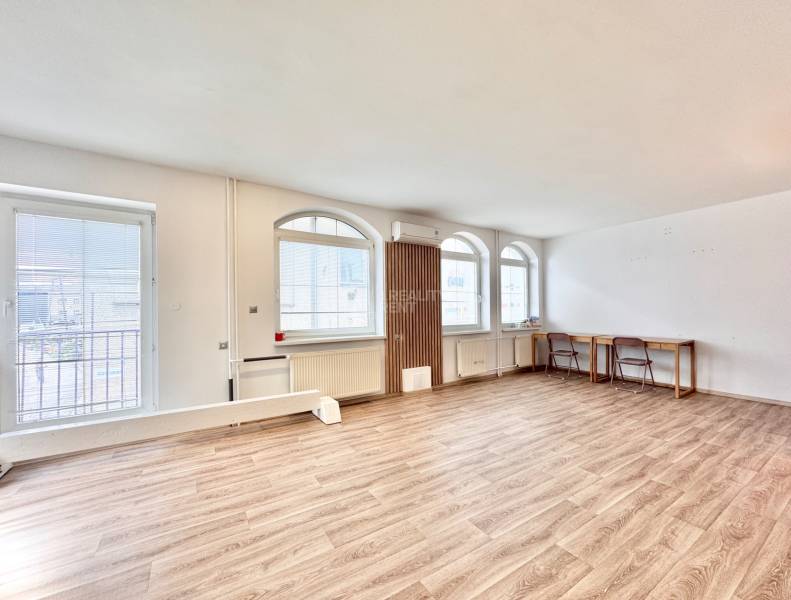 Offices, Jozefa Vuruma, Rent, Žilina, Slovakia