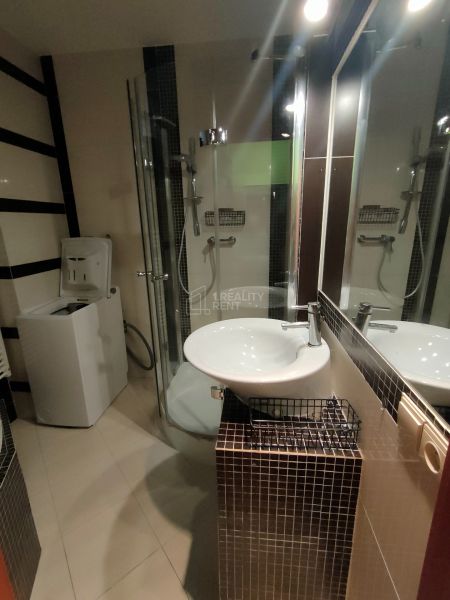 Rent Two bedroom apartment, Two bedroom apartment, Alexandra Rudnaya, 