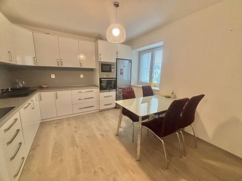 Rent One bedroom apartment, One bedroom apartment, Májová, Čadca, Slov
