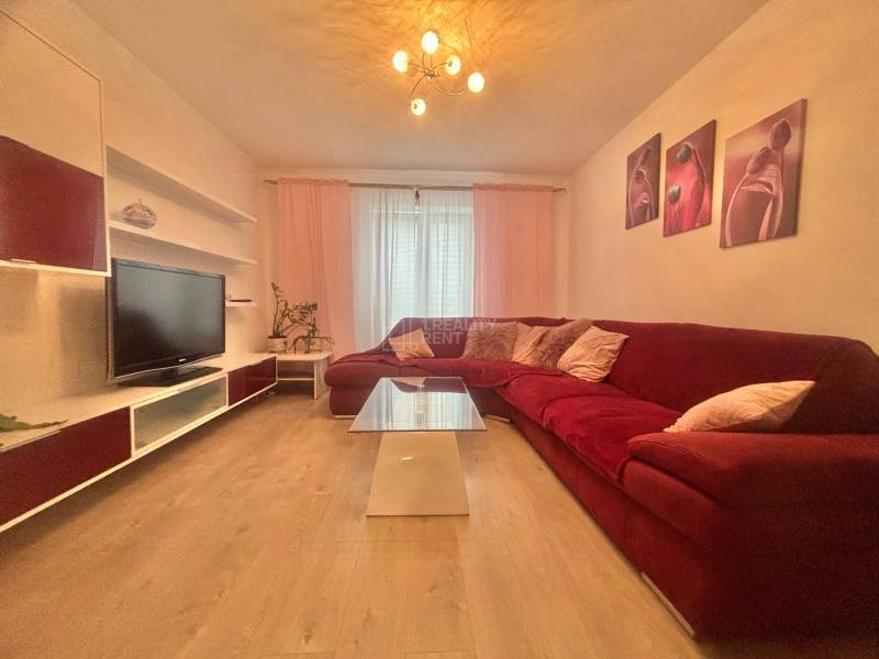 Rent One bedroom apartment, One bedroom apartment, Májová, Čadca, Slov