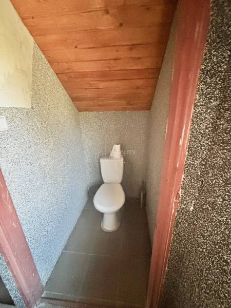 Sale Storehouses and Workshops, Storehouses and Workshops, Čadečka, Ča