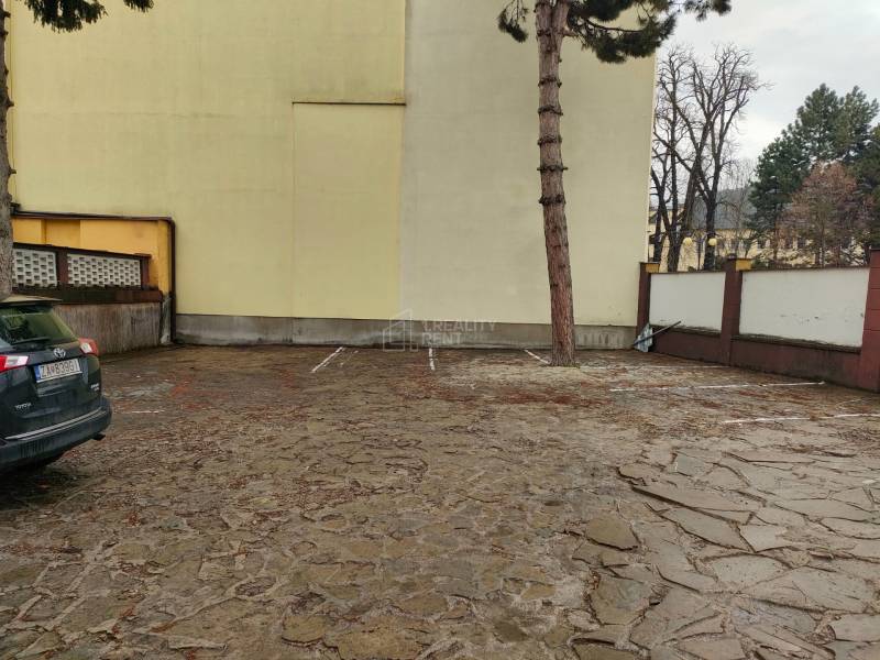 Rent Garage, Garage, Sad SNP, Žilina, Slovakia