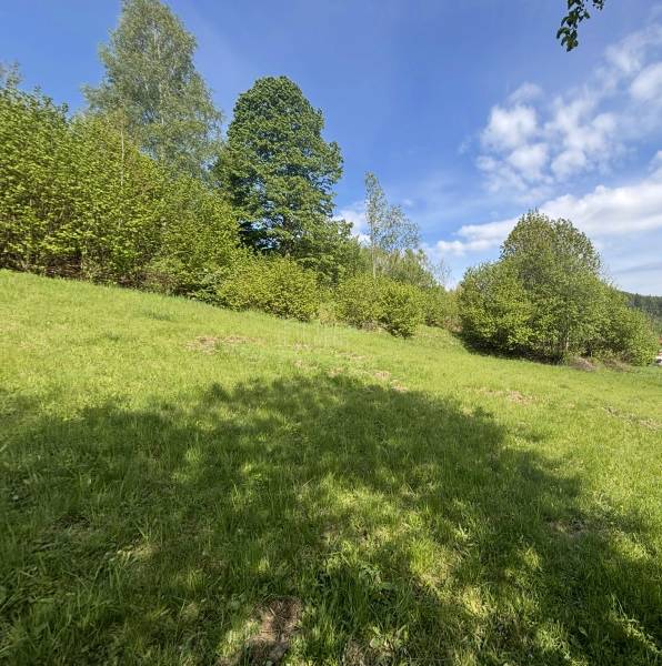 Charming Plot in Čadca: Ideal for Your Dream Home
