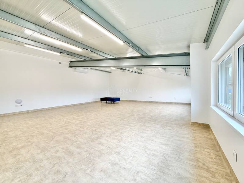 Modern Office Spaces for Rent Near KIA Plant in Teplička nad Váhom