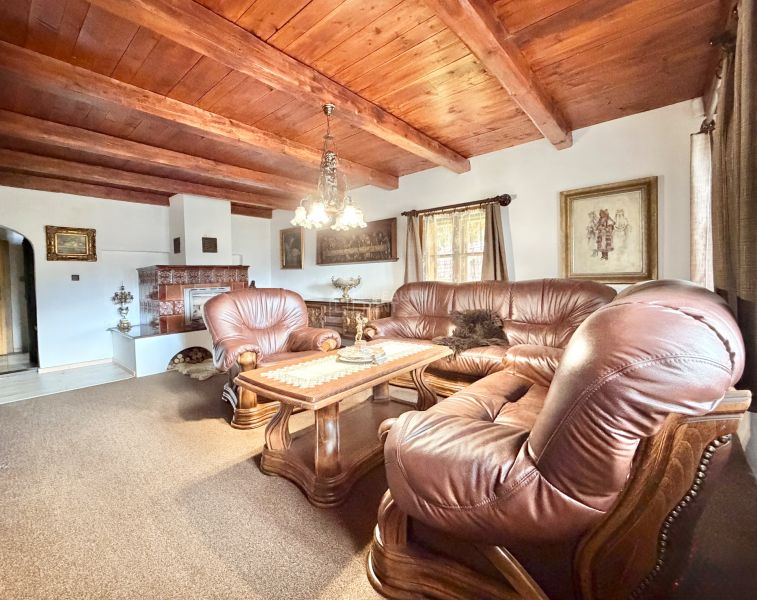 Charming Wooden Cottage in Terchová with Scenic Views