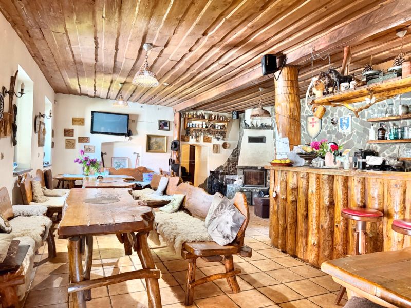 Charming Family House with Garden in Belá-Dulice