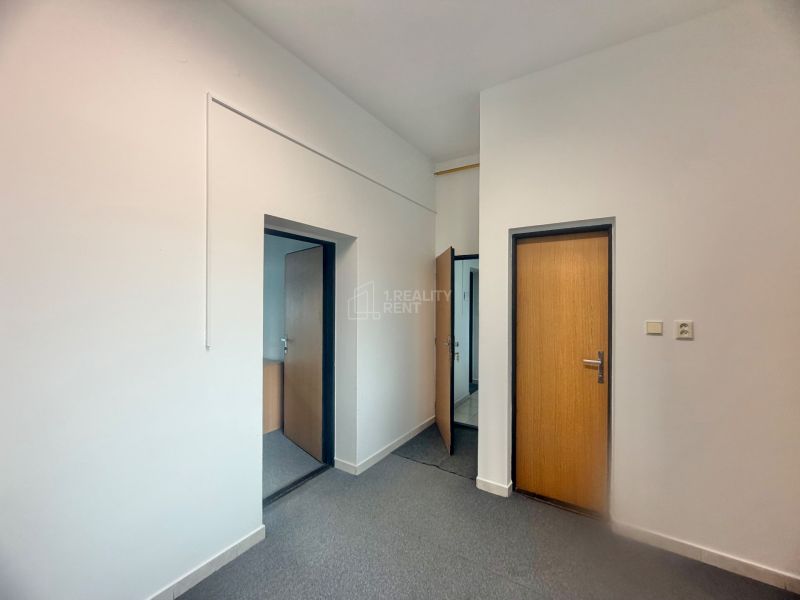 Rent Offices, Offices, Námestie slobody, Čadca, Slovakia