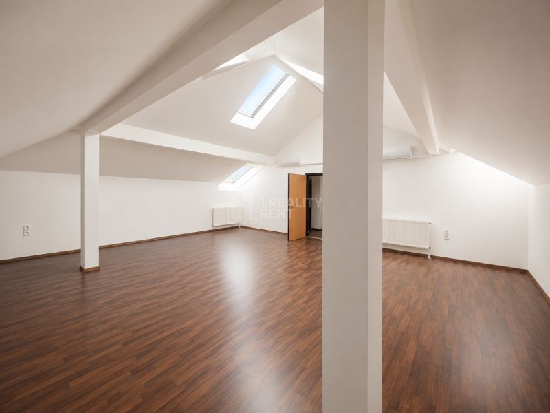 Rent Offices, Offices, Námestie slobody, Čadca, Slovakia
