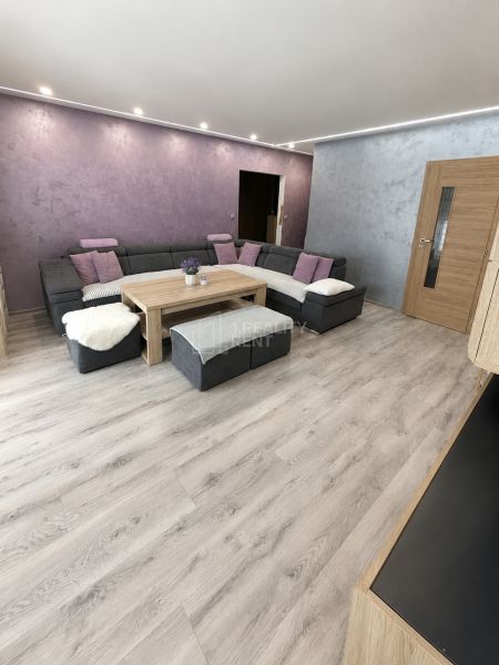 Sale Three bedroom apartment, Three bedroom apartment, Centrum, Čadca,