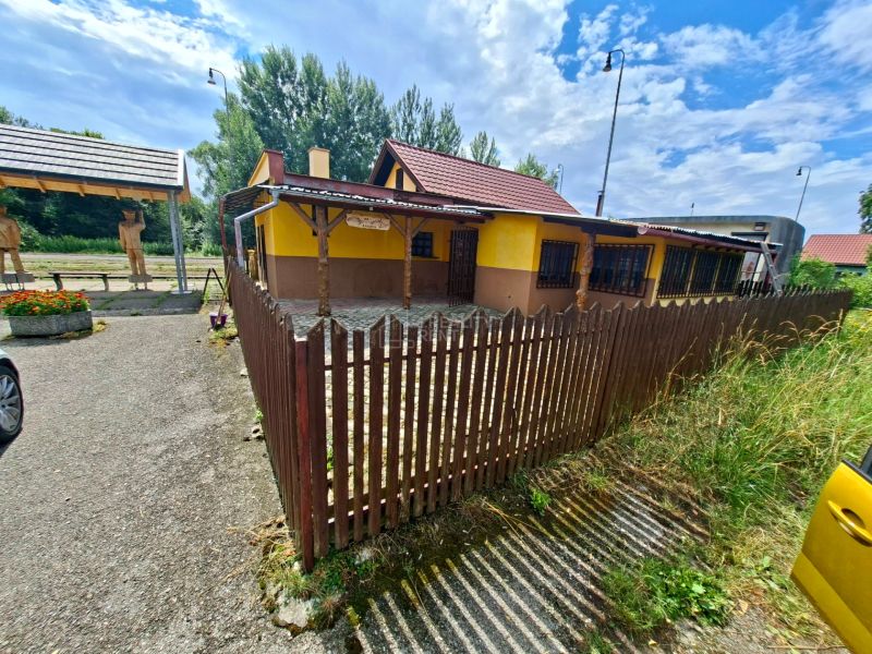 Sale Building, Building, Martin, Slovakia
