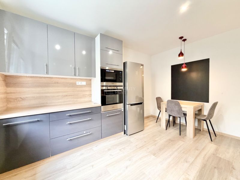 Rent One bedroom apartment, One bedroom apartment, Komenského, Žilina,