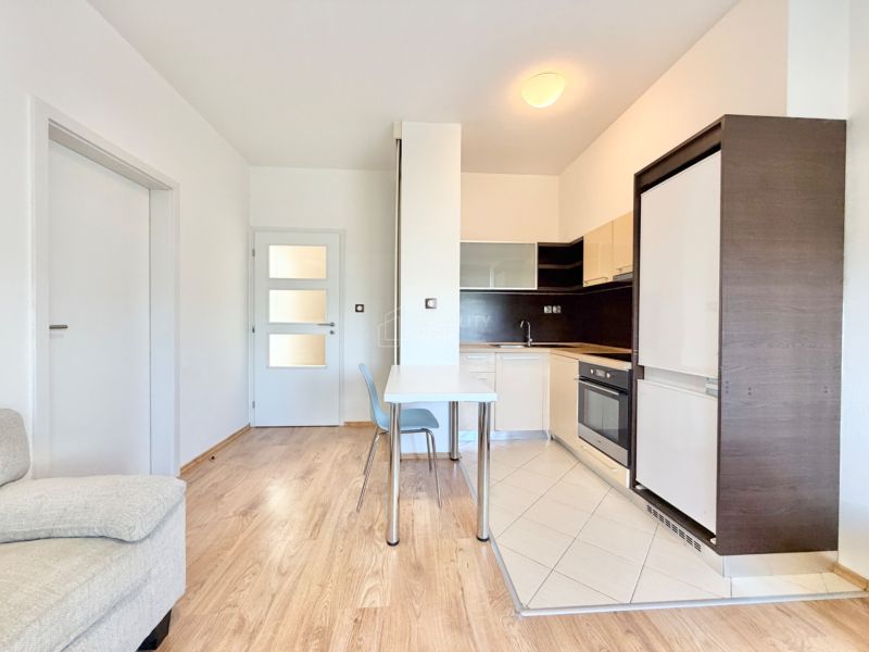 Sale Two bedroom apartment, Two bedroom apartment, Obchodná, Žilina, S