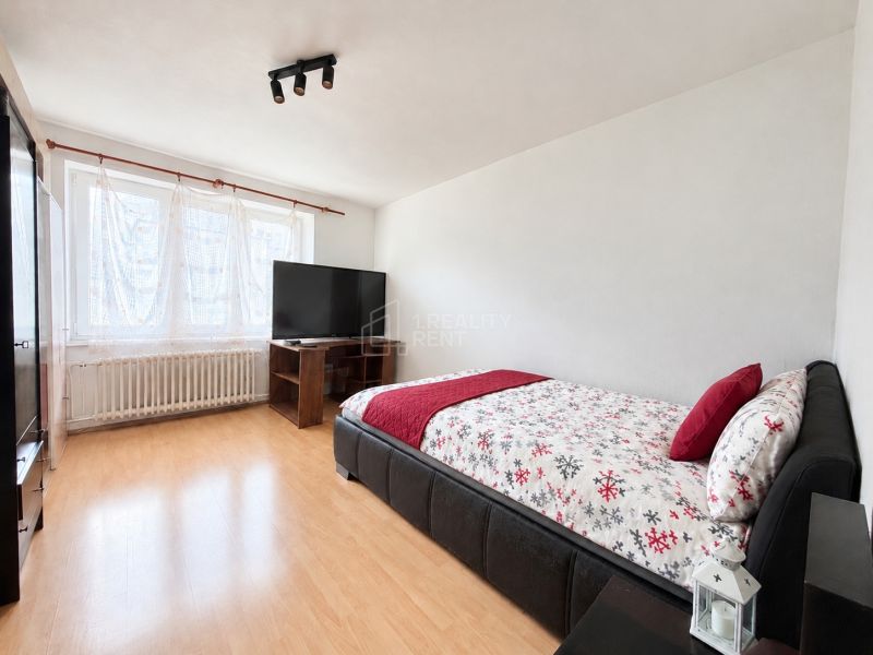 Charming Two-Room Apartment for Renovation in Žilinas Prime Location
