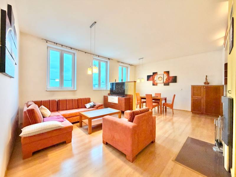 Spacious 3-Room Apartment for Rent in Žilina City Center